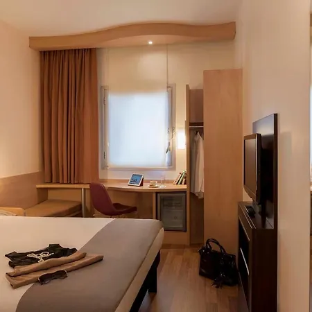 Hotel Ibis 3*