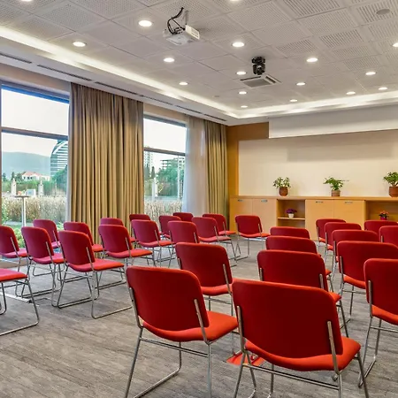 Hotel Ibis 3*