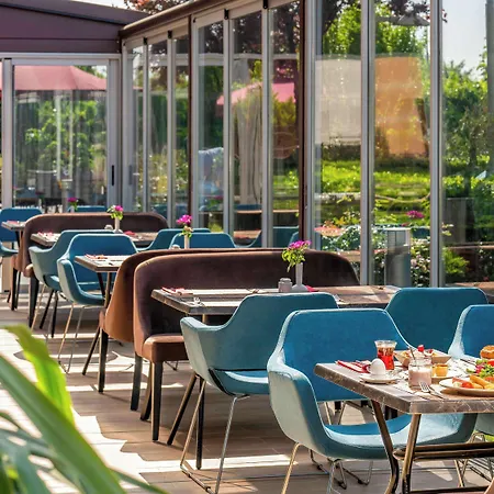 Ibis Hotel 3*