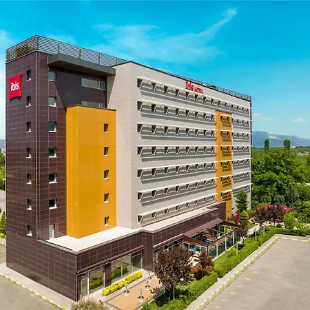 Ibis 3*