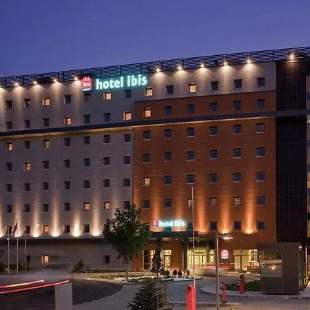 Ibis Hotel 3*